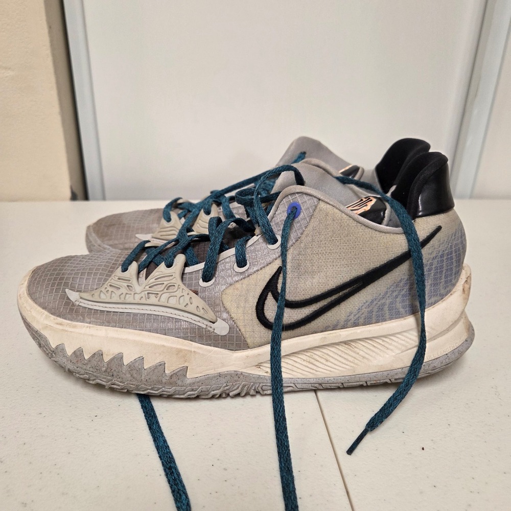 Nike Kyrie Low 4 Mens Basketball Shoes Grey Black Blue CW3985-004 Size 11
